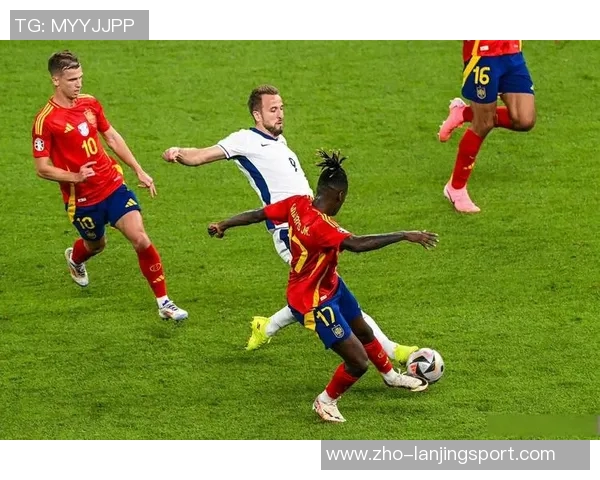 2010年世界杯决赛回顾西班牙与荷兰的激烈对抗与历史性时刻